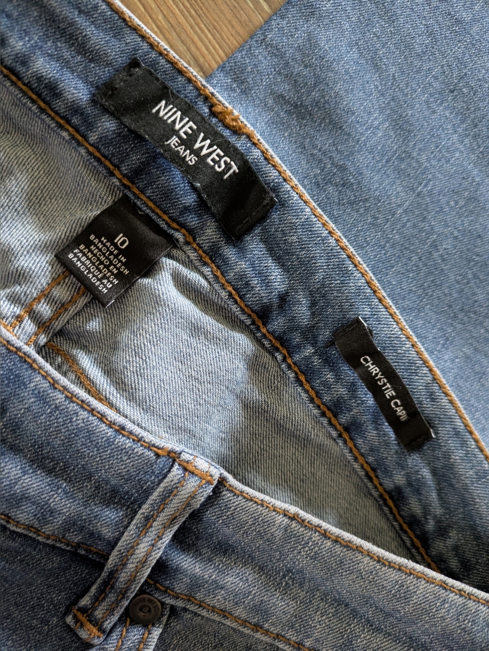 Nine West Chrystie Capri Diana Medium Wash Denim Jeans Women's 10 - Picture 5 of 9